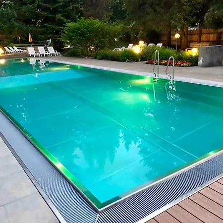 Modern Laax Apt, Swimming Pools, Wellness & Tennis Exterior photo