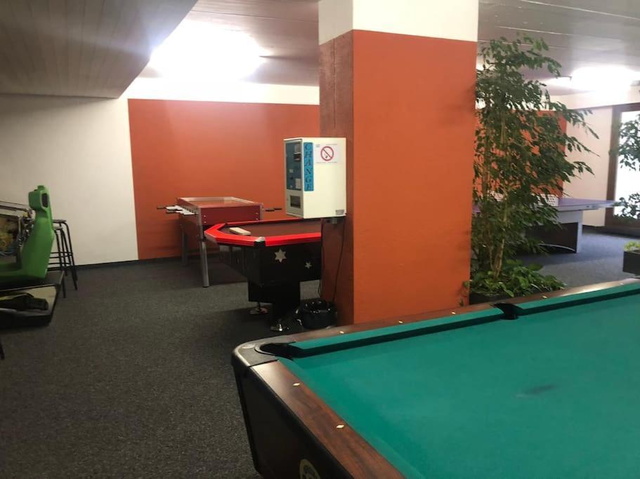 Modern Apt, Swimming Pools, Wellness & Tennis Apartment